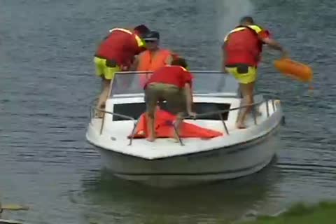 plow Buddies Go Diving Then bang Hard On A Boat