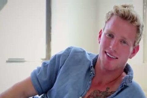 hooker blond tempt Camera chap