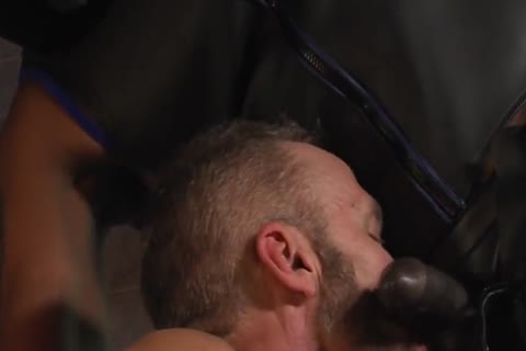 2 Bikers Go Wilde. black Biker bonks Hard The White Bikersteamy Porn!