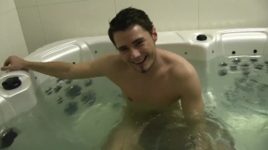 A filthy lad oral in the jacuzzi