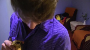 non-professional twink sucks dong like a pro