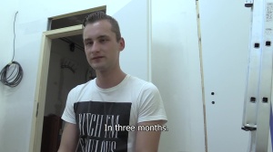 A family dude bonks for cash