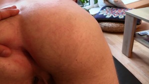 Playful homosexual lad happily takes this 10-Pounder in the bum