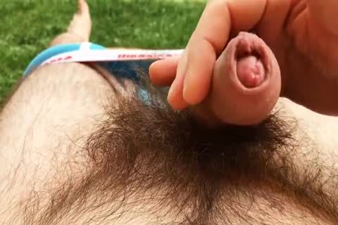 Do u Like humongous hairy Bush