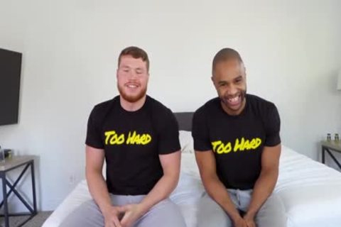 Young bear finds irresistible rough fucking