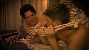 Next Door Originals - College dude Dakota Payne show big penis