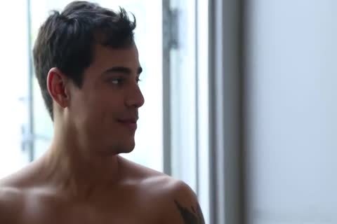 Topher Dimaggio fucks Levi Karter