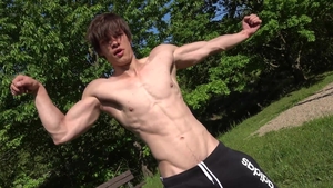 EastBoys.com - Muscle amateur enjoys greatly rough sex