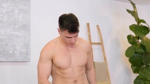 SeanCody.com: Muscled Thomas with big dick Thomas Johnson spit