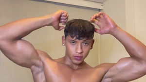 EastBoys - Latino massage