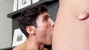 Rawhole: Young twink goes for fingering