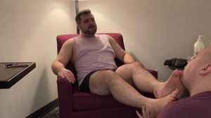 TicklishChubs.com - Sexy foot fetish