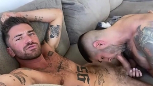 Worshipping His sexy Feet & dick Until that guy sperm [ONLYFANS]
