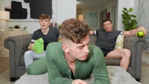 Men: Sneaky Blowjob Under Blanket