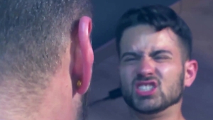menatplay: Antonio Rewards Robbie with a Creamy Shower