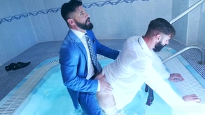 menatplay: Stress-Fueled Pool Frenzy