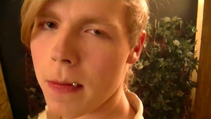 teensandtwinks: Filthy Fun with Oliver's Twinkish Charm