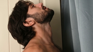 Suck & Swallow Gloryhole Fun