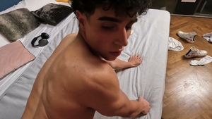 Big Balls Breed The Hungry Twink